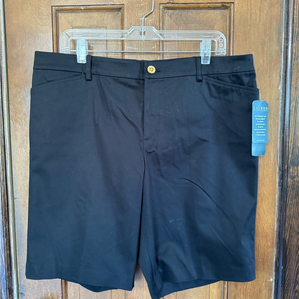 NWT woman’s Ralph Lauren Lauren Black Shorts Sz 14